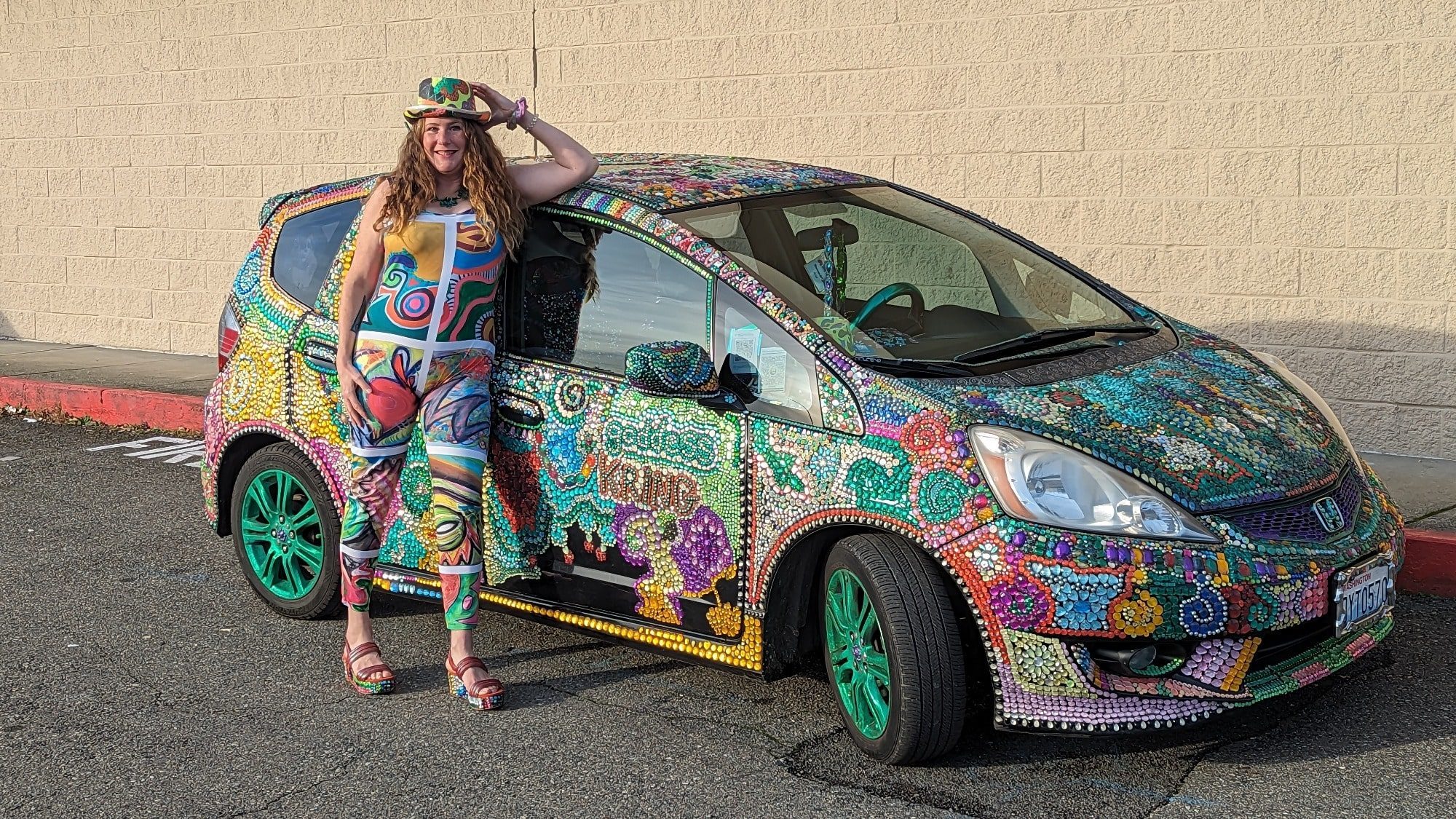 53411759885_750b2fced5_o copy 2-16-9-2000x1125-min A bedazzled 2010 Honda with thousands of rhinestones.