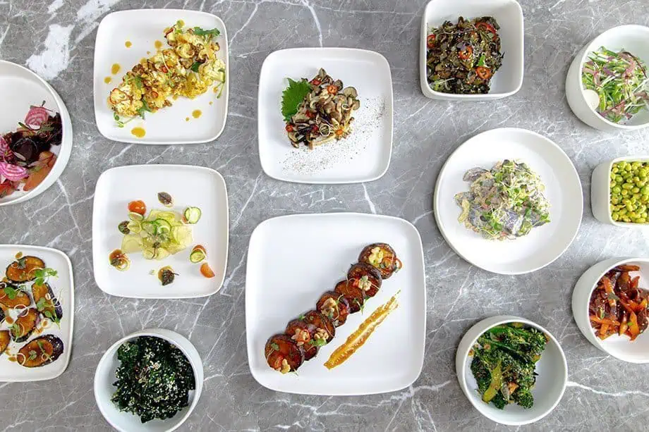 Fast Food Meets Fine Dining Fast Food Meets Fine Dining