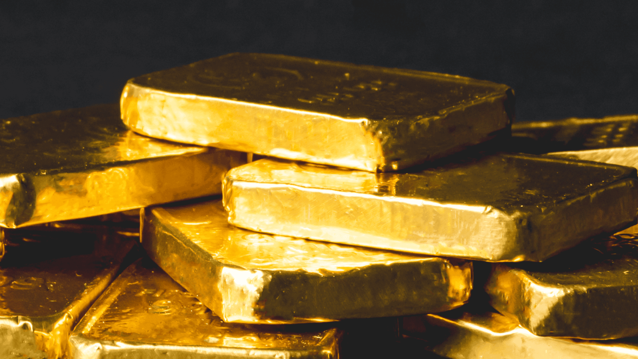 Costco gold bigshutterstock_1066836812-cropped Costco gold bigshutterstock_1066836812-cropped